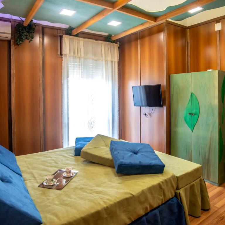 Nives Bed & Breakfast - Camera Tripla con Bagno Privato - 4