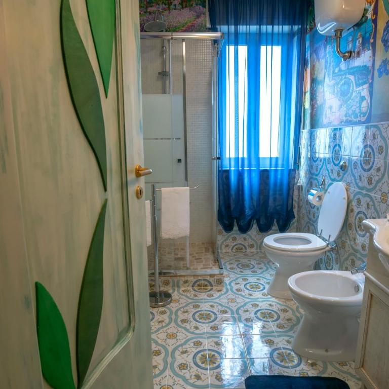 Nives Bed & Breakfast - Camera Tripla con Bagno Privato - 5