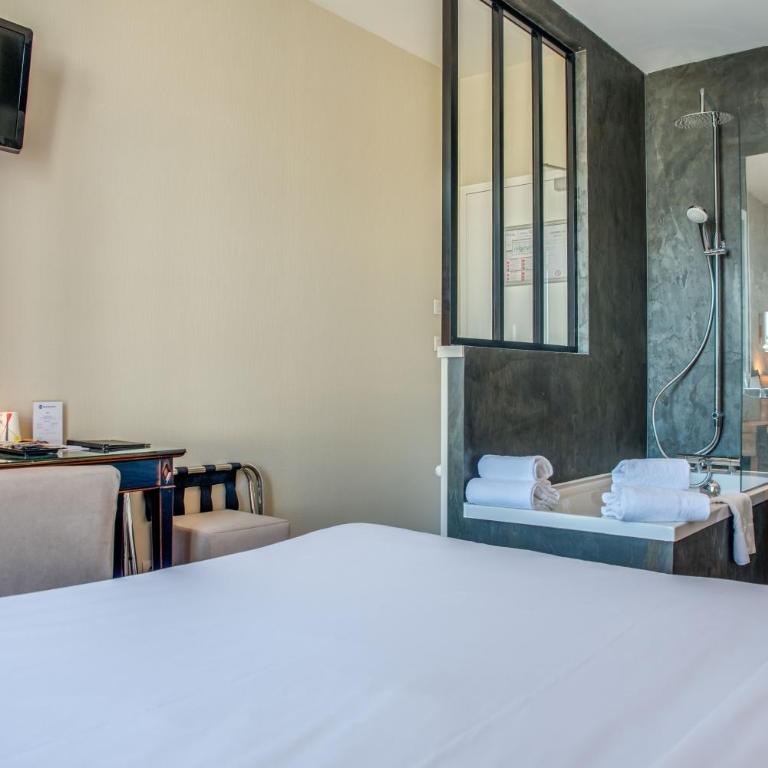 Best Western Hotel De La Plage Saint Marc sur Mer - Chambre Double Classique avec Vue sur le Village - 5