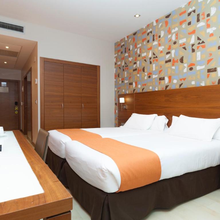 Spirit Hotel Gran Bilbao - Double Room with View - 2
