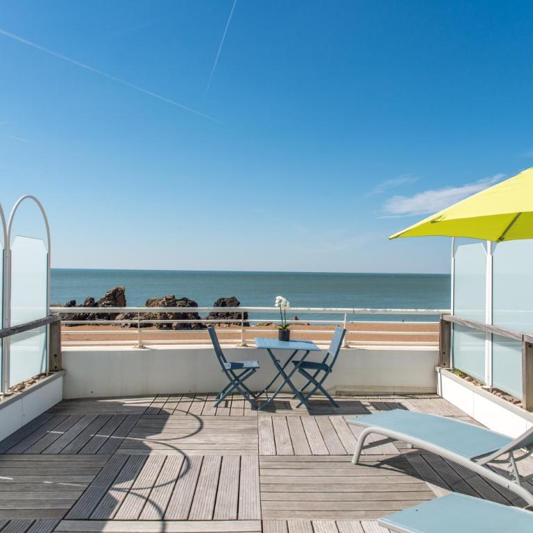 Best Western Hotel De La Plage Saint Marc sur Mer - Chambre Classique - Vue sur Mer et Terrasse - 7
