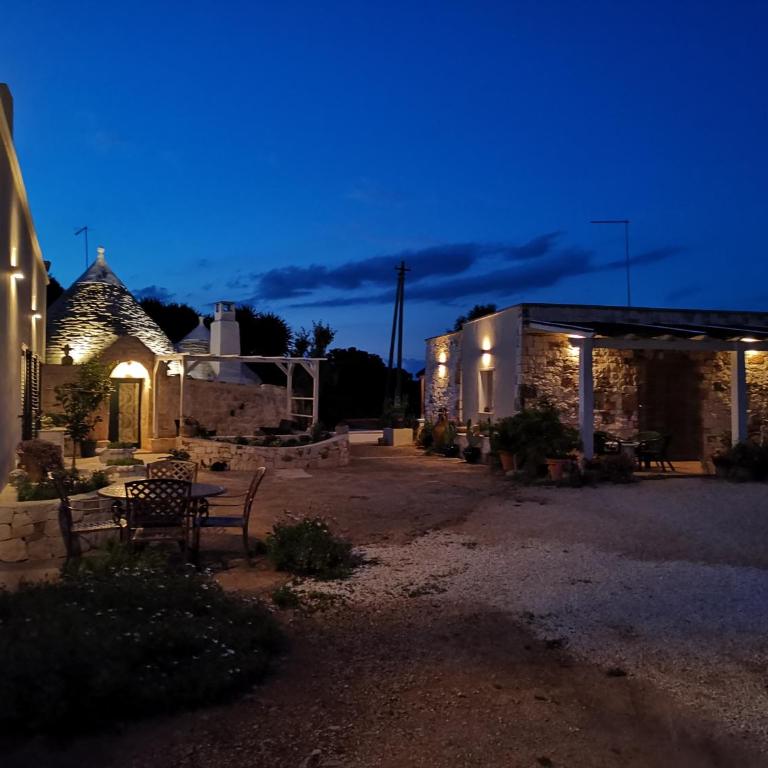 Trullo Madia e Dimora Giorgio - Casa Vacanze - 2