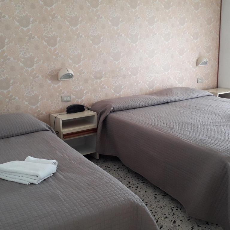 Hotel Sirena - Camera Tripla - 4