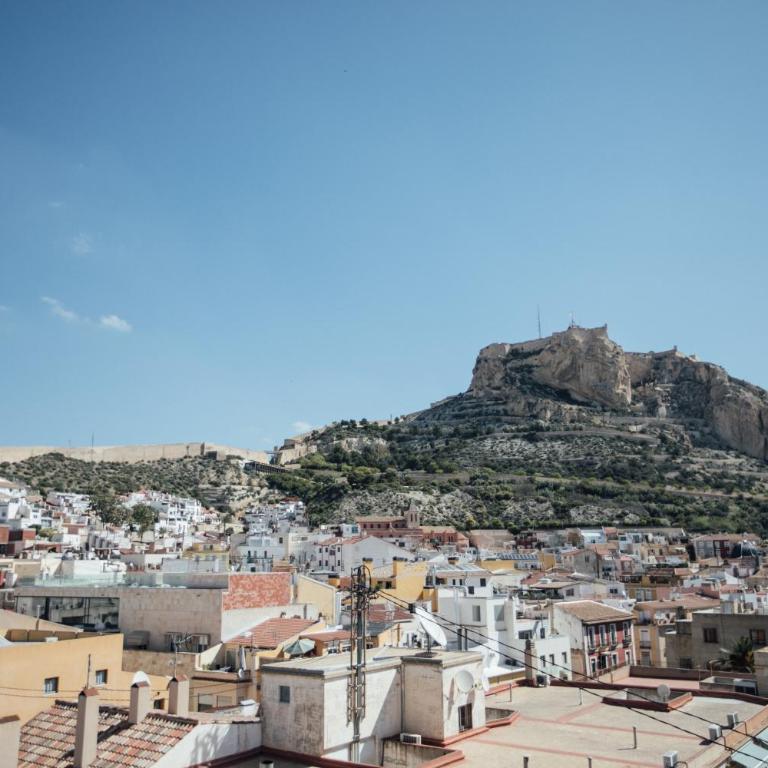 BN SUITES Rambla - Two-Bedroom Apartment - 7