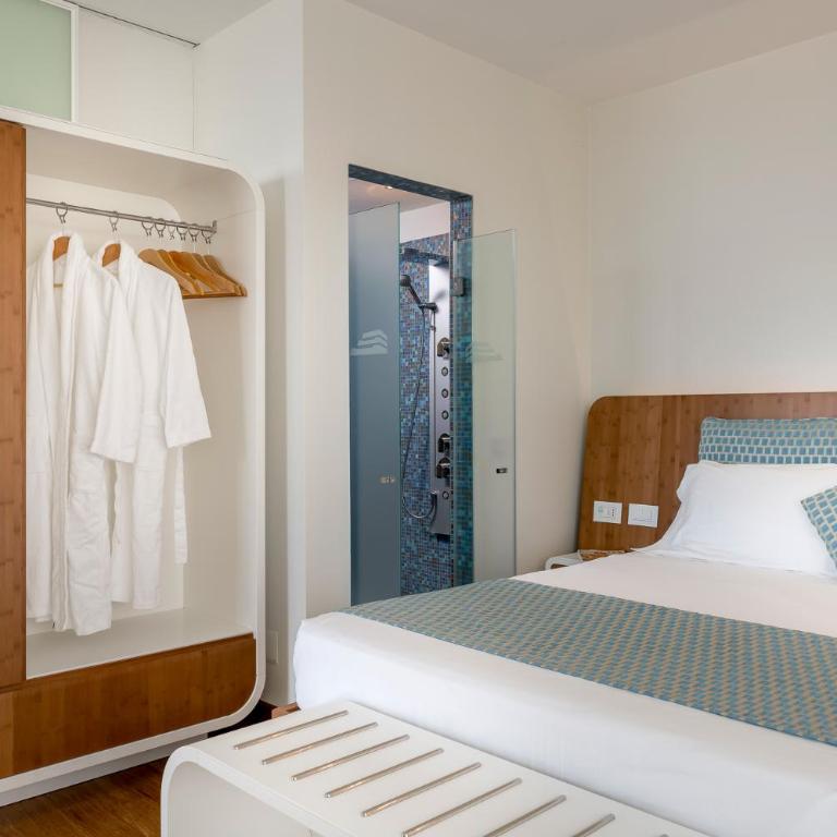 T-Suite Hotel - Suite with Sea View - 10
