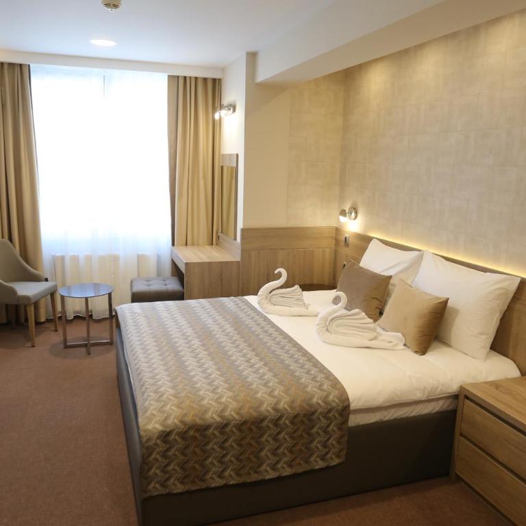 Hotel Kragujevac - Superior Double or Twin Room - 2