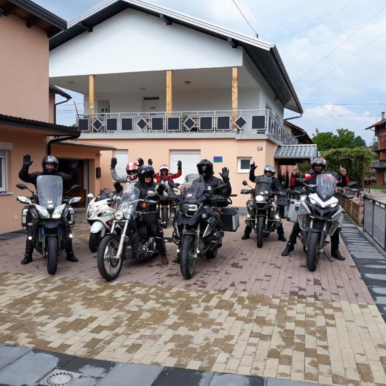 KAĆA APARTMANI 1 - Apartman sa 3 Spavaće Sobe - 2