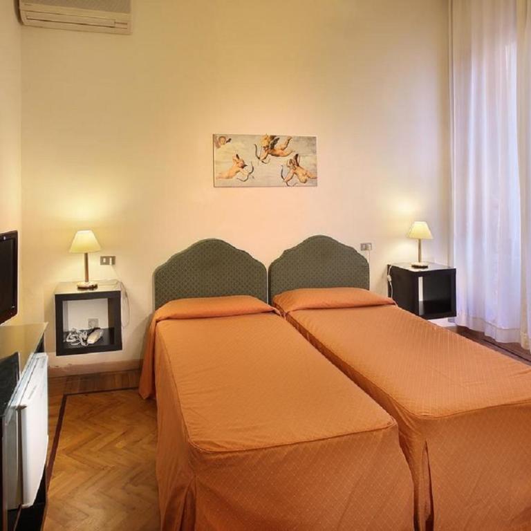 Hotel Internazionale - Camera Economy Matrimoniale/Doppia con Letti Singoli - 2