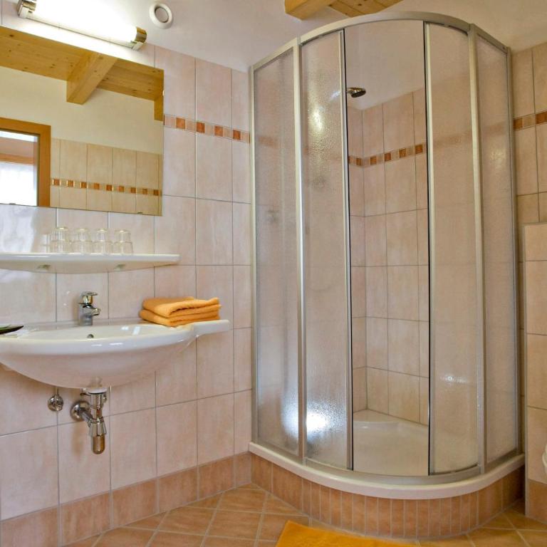 Hotel Talblick - Habitación Tripe Confort con balcón - 1
