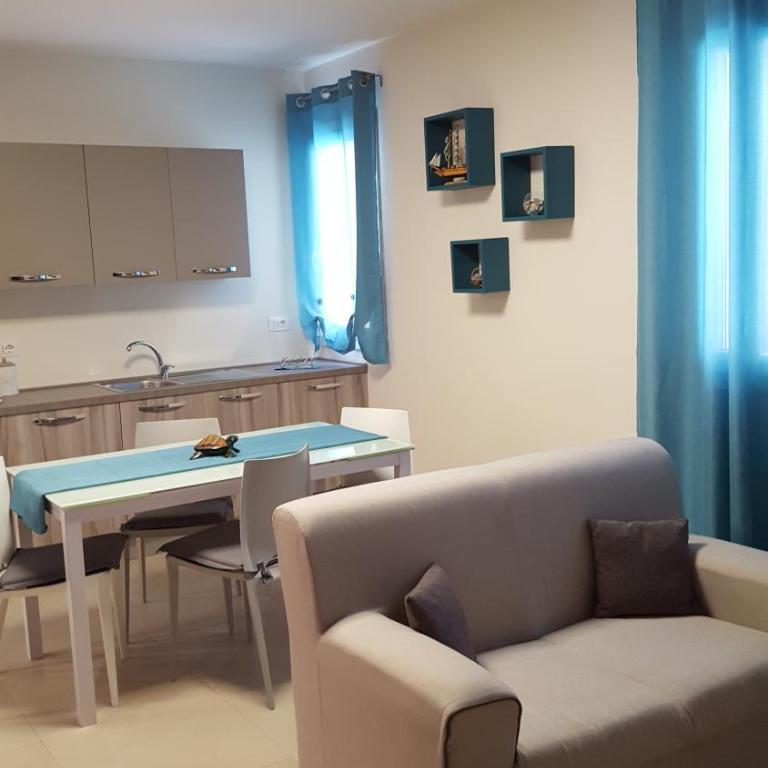 Casa del Caricatore - Three-Bedroom Apartment - 10