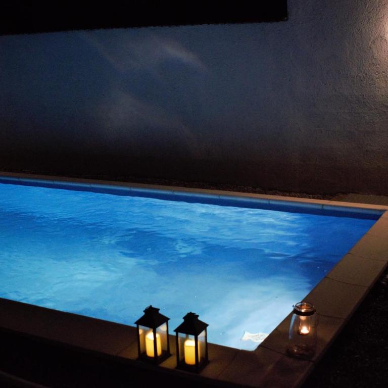 SkyLine apartments - Apartment with Pool View - 14