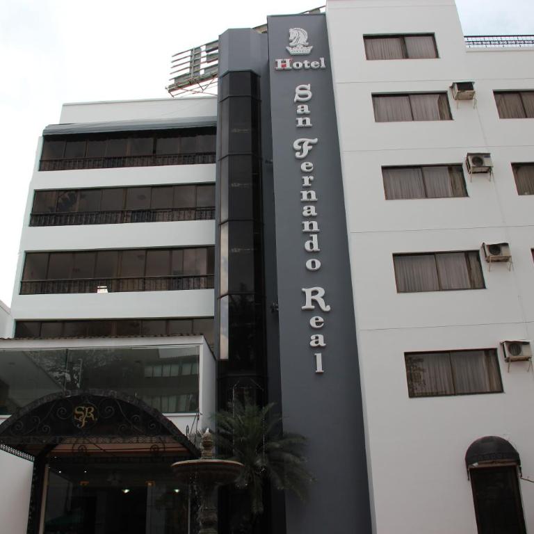 Hotel San Fernando Real - Deluxe Double Room with Two Double Beds - 1