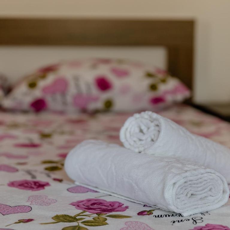 Apartman Mia - Apartment with Balcony - 6