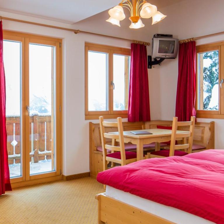 Familienhotel Garni Sporting - Familienzimmer (2 Erwachsene + 2 Kinder) - 2