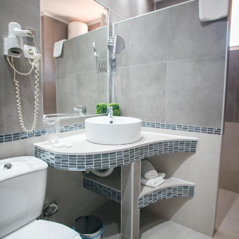 Garni Hotel Radović - Double Room - 9