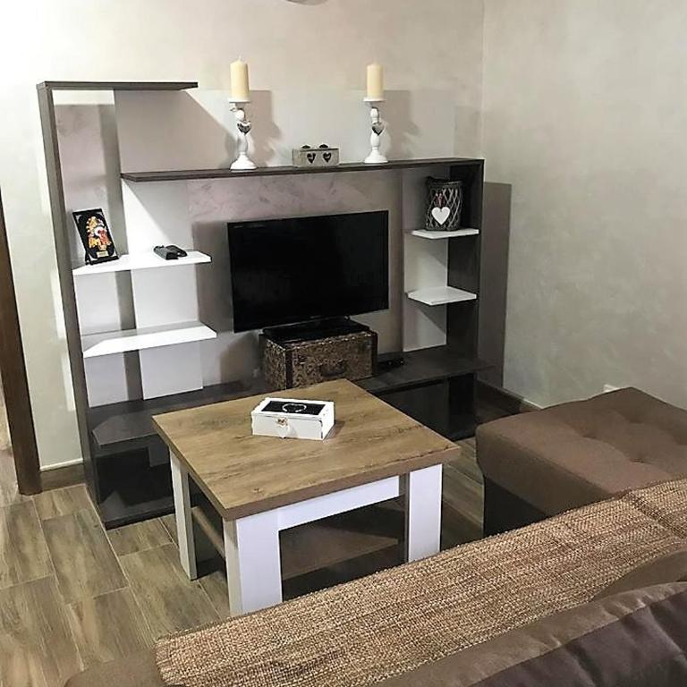 Eko Apartmani Krackovic - One-Bedroom Apartment - 9