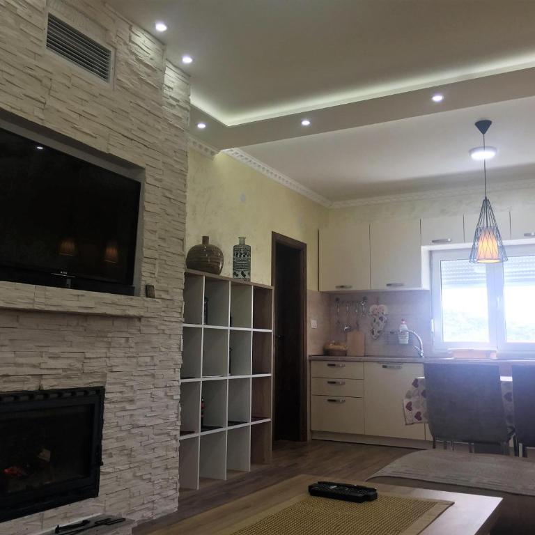 Eko Apartmani Krackovic - One-Bedroom Apartment - 11