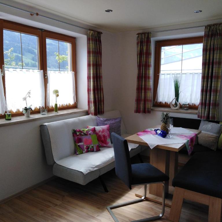 Landhaus Sarah - Apartment mit Blick auf die Berge - 2