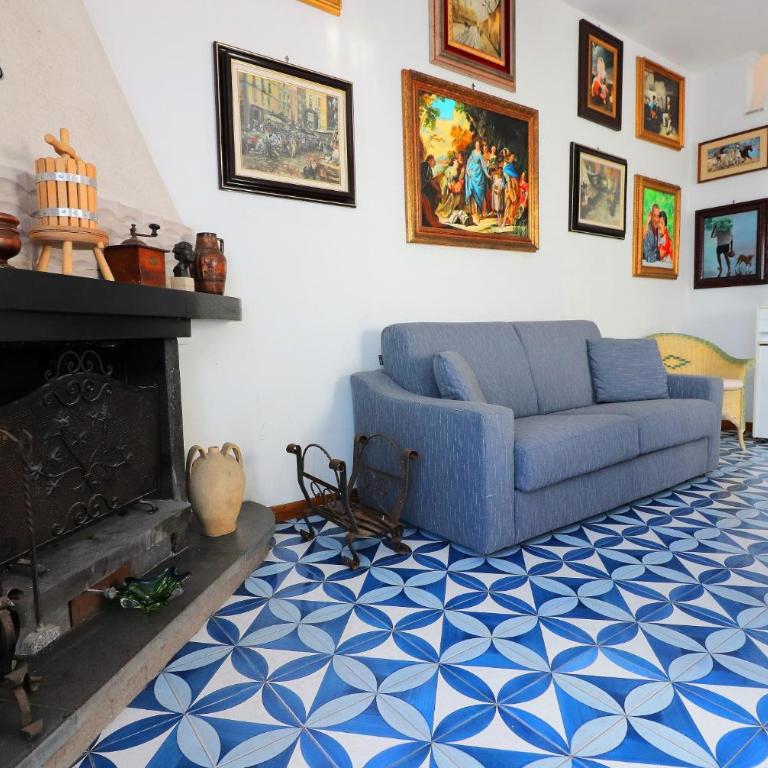 La Casetta di Emma - Three-Bedroom House - 12