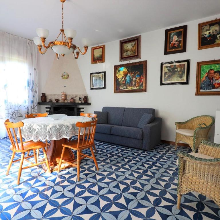 La Casetta di Emma - Three-Bedroom House - 2