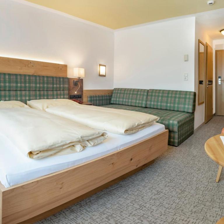 Landhotel Tirolerhof - Wildschönau - PREMIUM Card im Sommer - Comfort Doppelzimmer - 7
