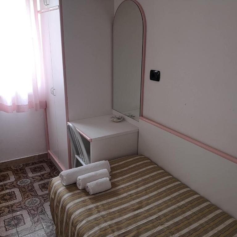 Hotel Rosy - Camera Singola Deluxe con Balcone - 3