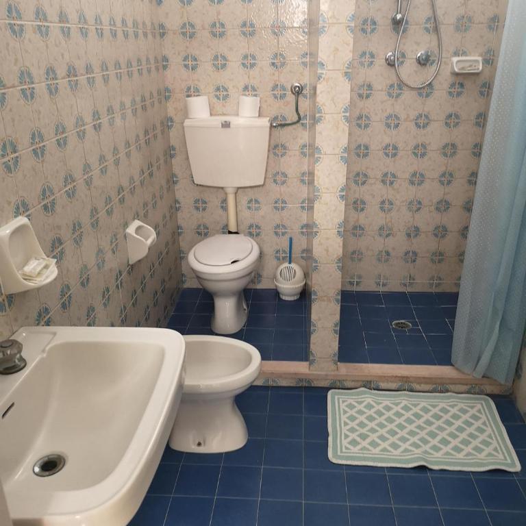 Hotel Rosy - Camera Singola con Bagno Privato Esterno - 2