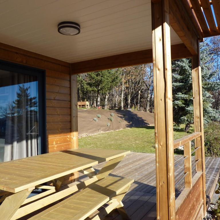 Domaine Napoléon - Two-Bedroom Chalet - 4