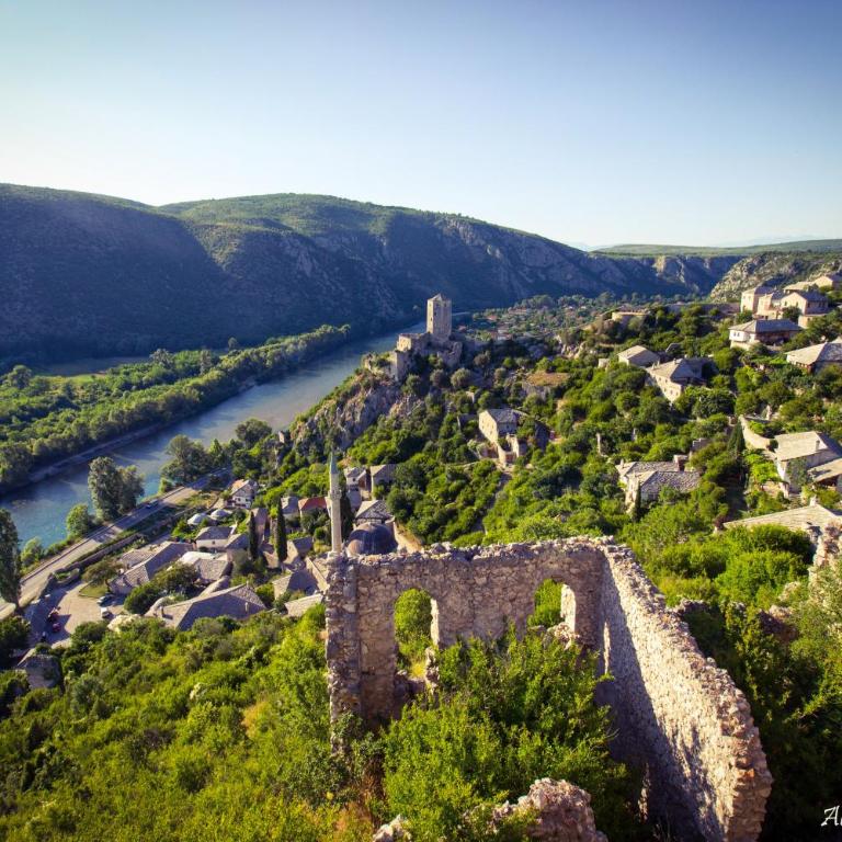 SkyLine apartments - Apartment with Pool View - 21