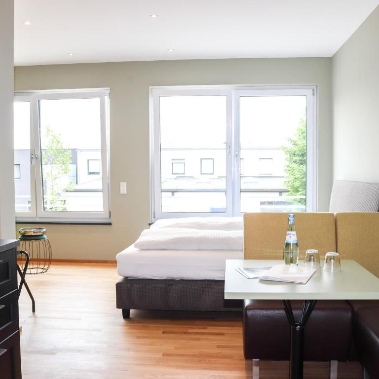 Das Fischer Boardinghouse BW - Vierbettzimmer mit eigenem Bad - 8