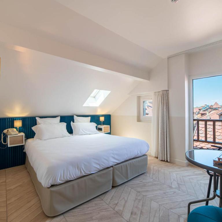 Hôtel du Palais de l'Isle - Premium Double Room - 2