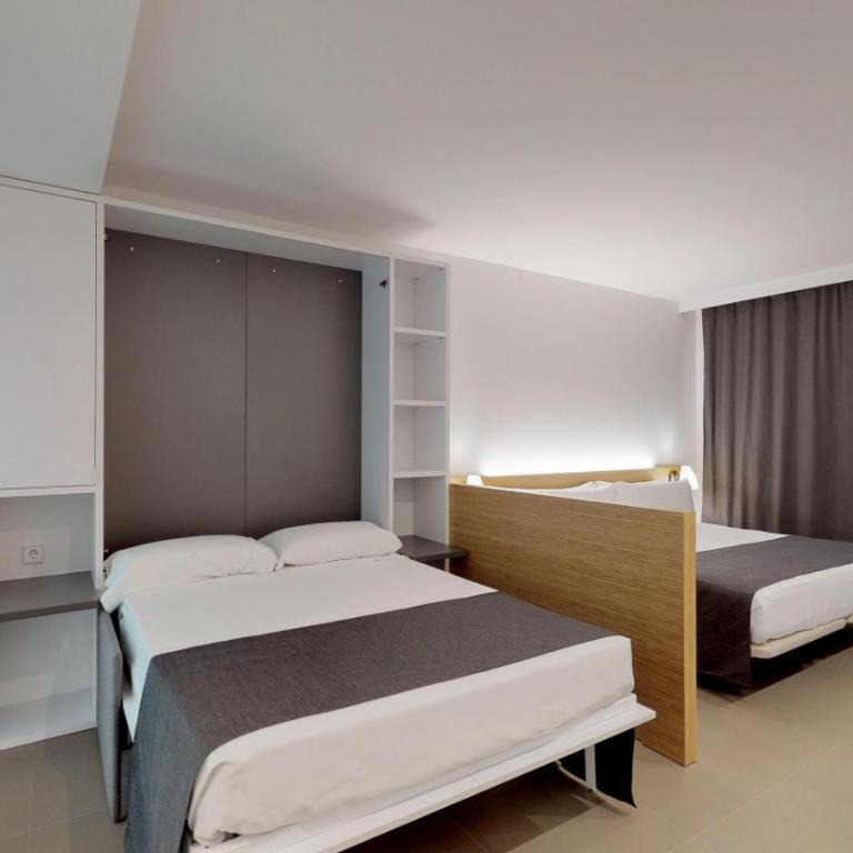 Gran Hotel Reymar 4 Sup - Habitación Cuádruple (2 adultos + 2 niños) - 2