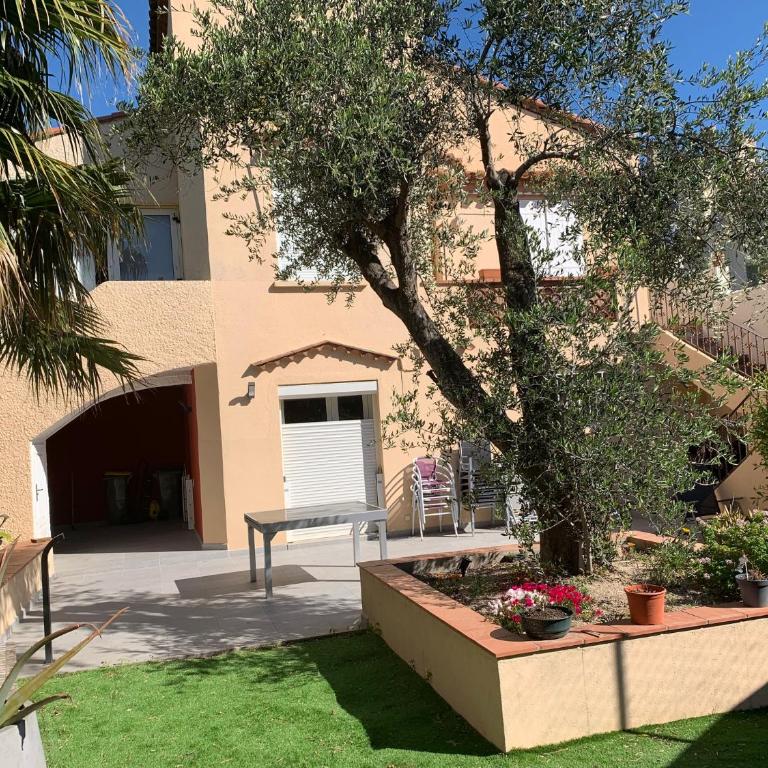 meublé au calme à 1 minute de la plage - Two-Bedroom Apartment - 4