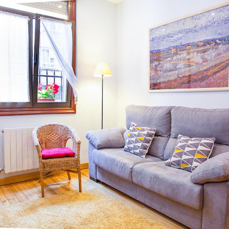 Aresti Old Town by Bilbao Living - Two-Bedroom Apartment - 21