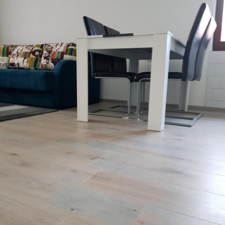 Apartman Planinski Raj - Two-Bedroom Apartment - 59