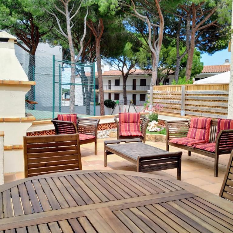 VACAY Villa Montemar, aire libre, sol, en la Costa Brava, L'Escala! - Casa Unifamiliar de 3 dormitorios - 1