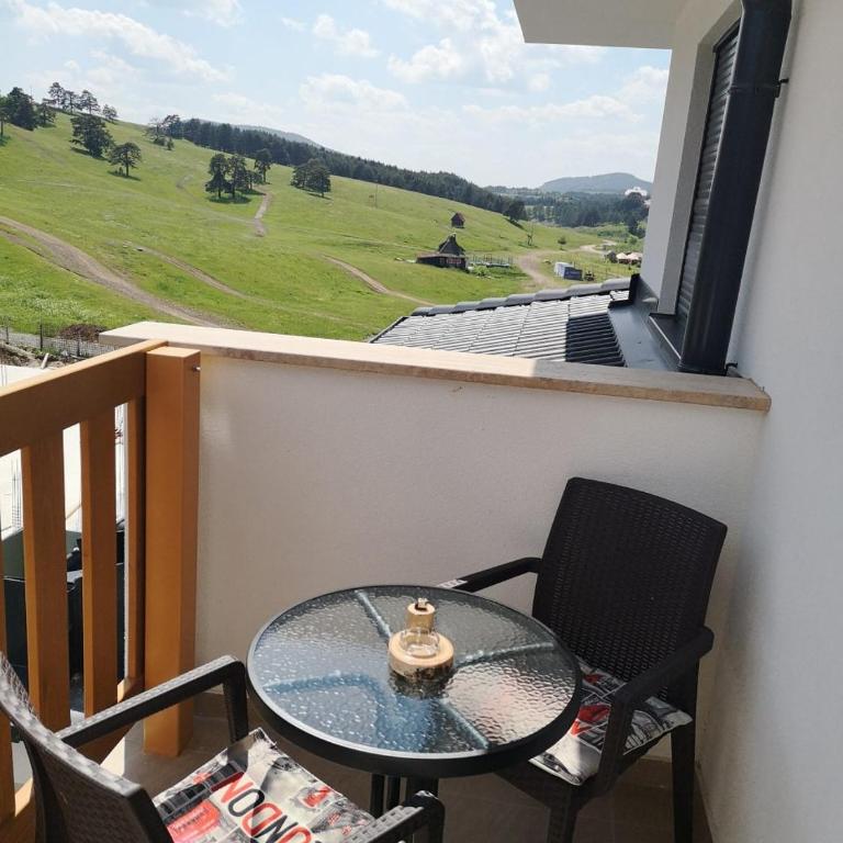 Apartman Maximus Zlatibor - Apartment with Mountain View - 20