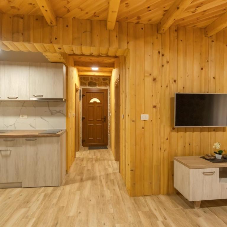 Apart & Spa Beganovic - One-Bedroom Apartment - 3