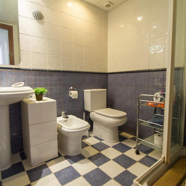 Casa en L Escala con piscina y WIFI free - Casa de 4 dormitorios - 38