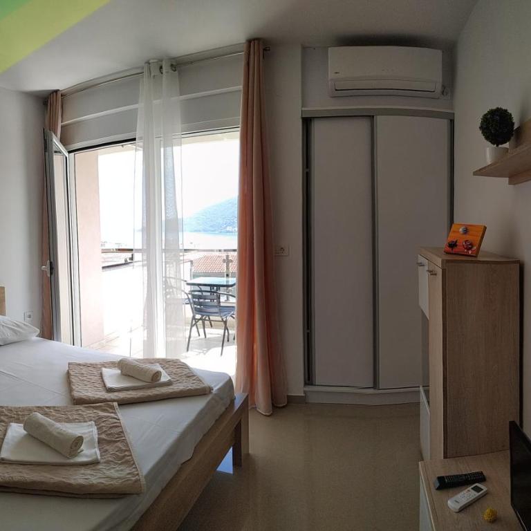 ApartBrajovic67 - Apartment with Balcony - 5