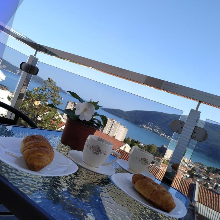 ApartBrajovic67 - Apartment with Balcony - 2