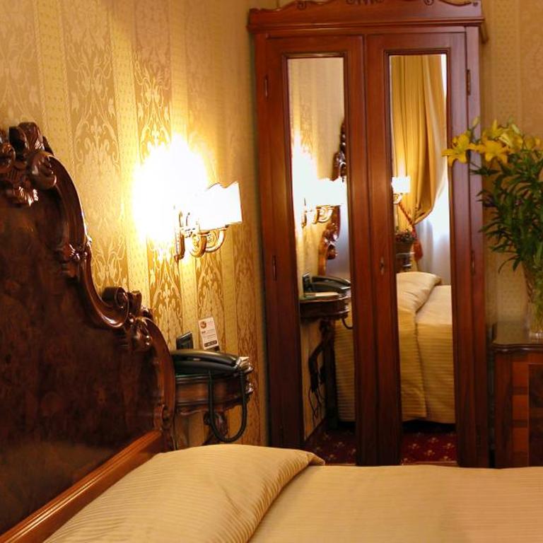 Hotel Gorizia a La Valigia - Camera Matrimoniale/Doppia con Letti Singoli - 14