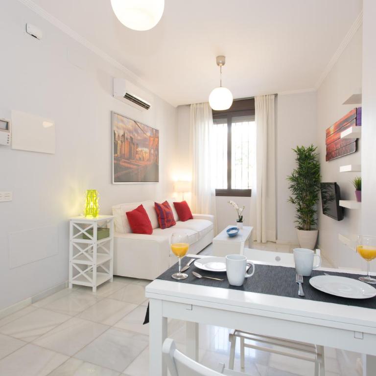 The Zentral Suites & Apartments - Apartamento de 1 dormitorio - Planta baja - PE1 Plaza Europa 2 - 5