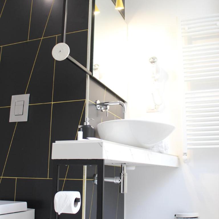 Bea Suites Luxury Rooms - Camera Matrimoniale Superior - N°23 - 4