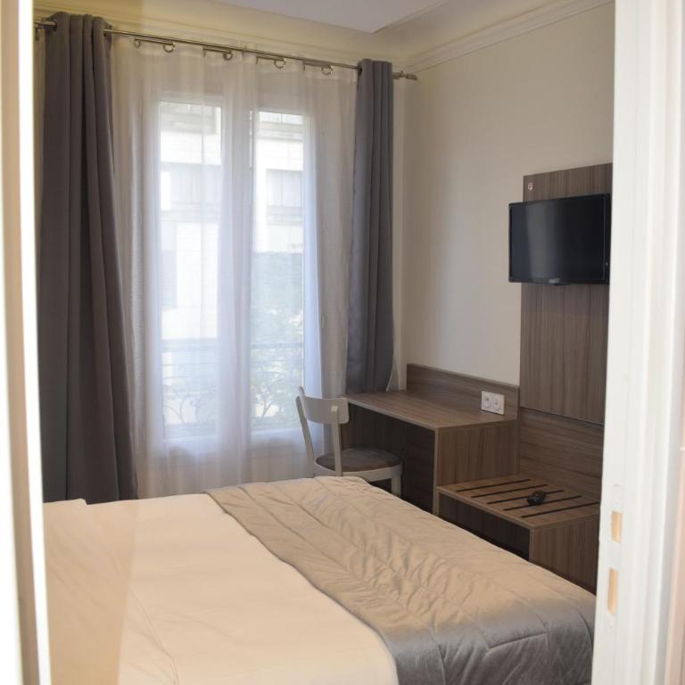Hotel Puy De Dôme - Chambre Double Standard - 4