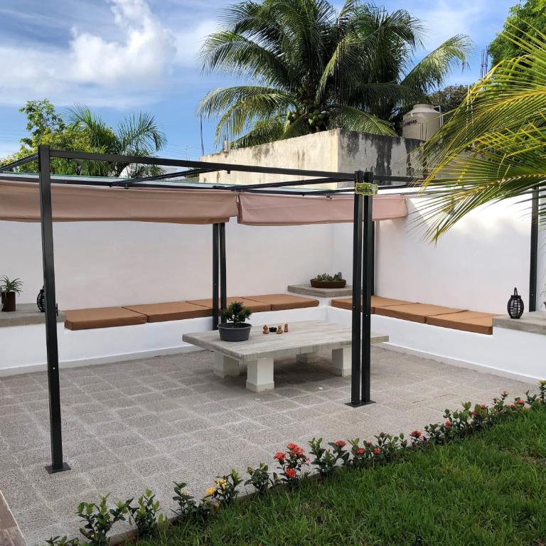 Vacation Rental - Upper Floor Room at Casa Cocoa - Apartamento - 37