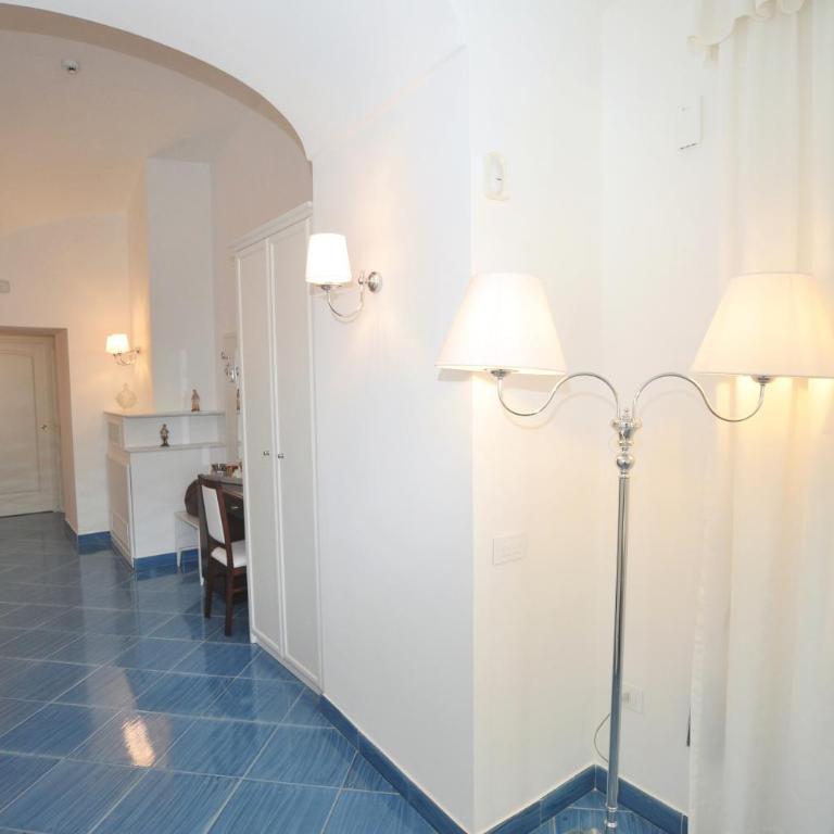 Core Amalfitano City Suites - Suite King con Vista Mare - 20