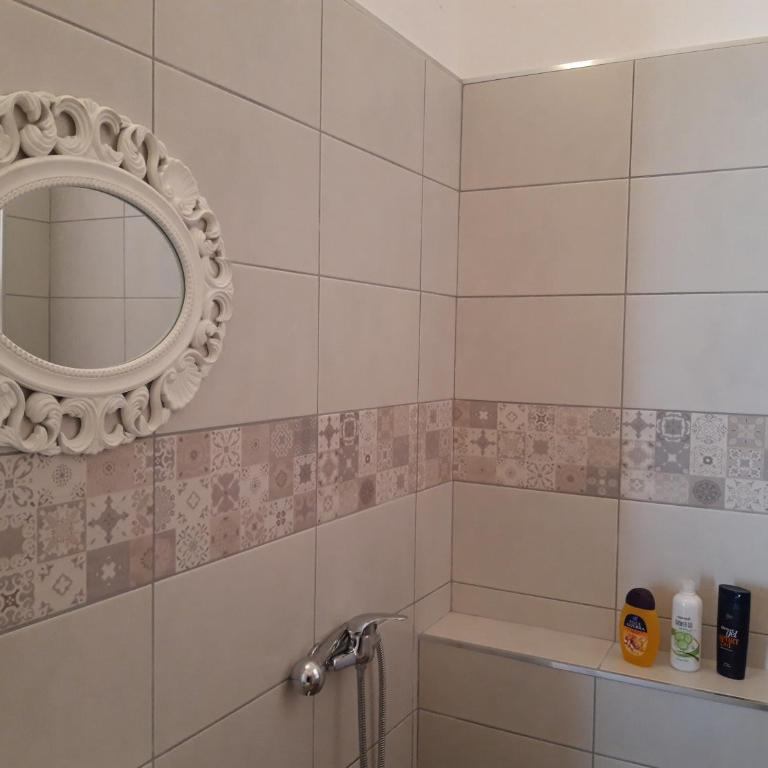 Hajdi apartman - Porodični Studio - 12