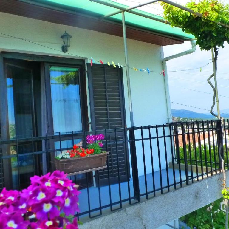 Apartment Djakonovic Mladen - Apartment with Sea View - 12