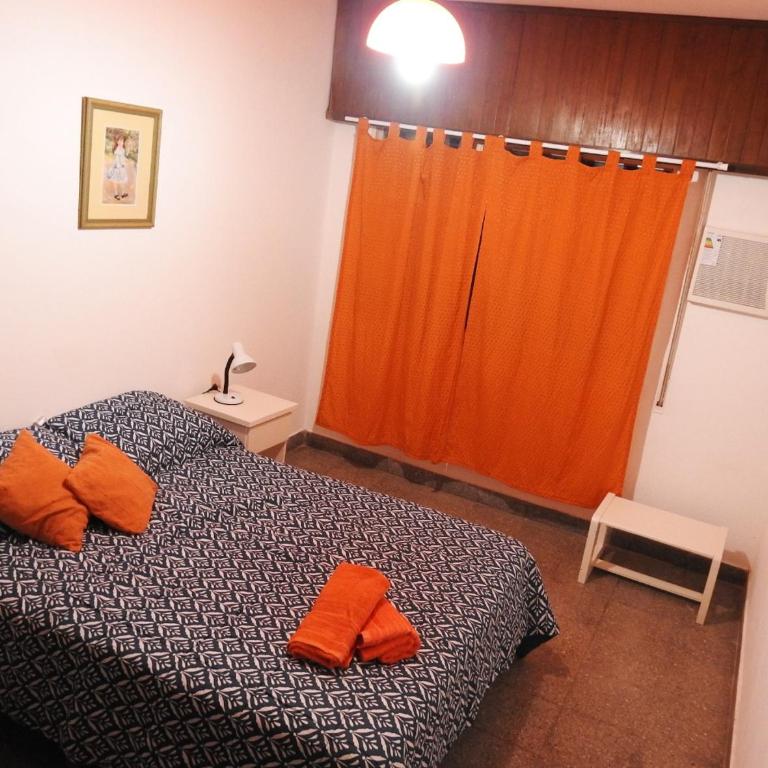 IRUÑA CENTRO- 150 mts peatonal de Resistencia - Apartamento de 2 dormitorios - 15